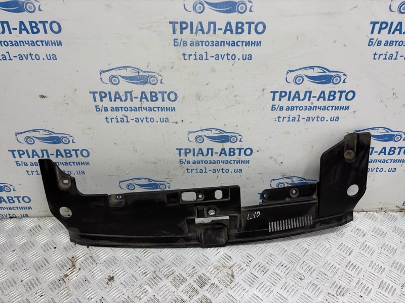 Запчасть накладка передней панели Mitsubishi Lancer 2007-2017 10 1.5 бензин 4a91 6400A831 Б/У Накладка передней панели Mitsubishi Lancer 2007-2017 10 1.5 бензин 4a91 6400A831 Б/У