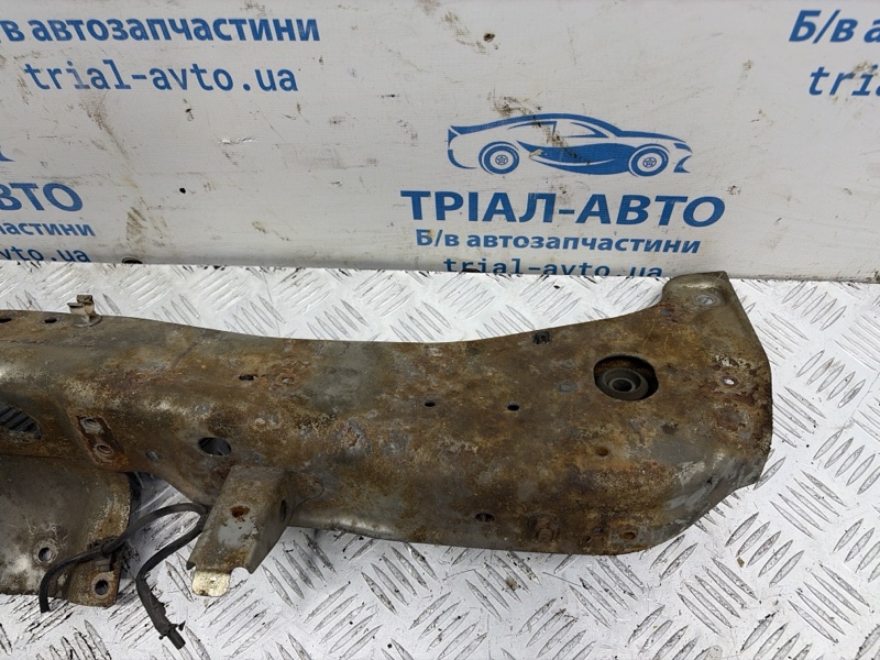 Панель передняя верхняя планка Mitsubishi Lancer 10 1.5 бензин 4a91 Панель передняя верхняя планка Mitsubishi Lancer 10 1.5 бензин 4a91