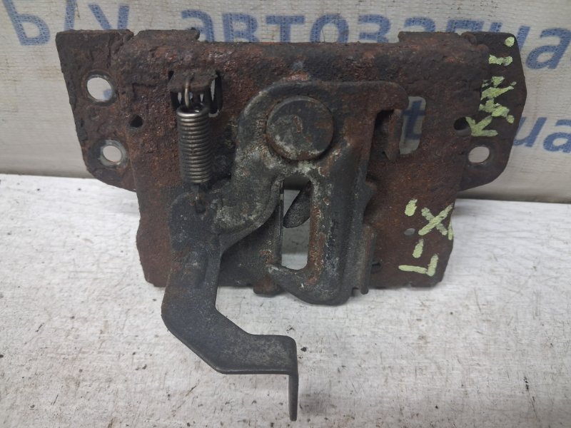 Запчасть замок капота Mitsubishi Lancer 2007-2017 10 1.5 бензин 4a91 5908A079 Б/У Замок капота Mitsubishi Lancer 2007-2017 10 1.5 бензин 4a91 5908A079 Б/У