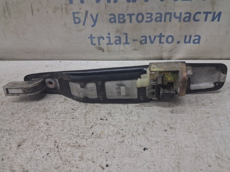 Ручка двери внешняя задняя правая Lancer 2003-2009 9 1.6 бензин 4G18 Ручка двери внешняя задняя правая Lancer 2003-2009 9 1.6 бензин 4G18