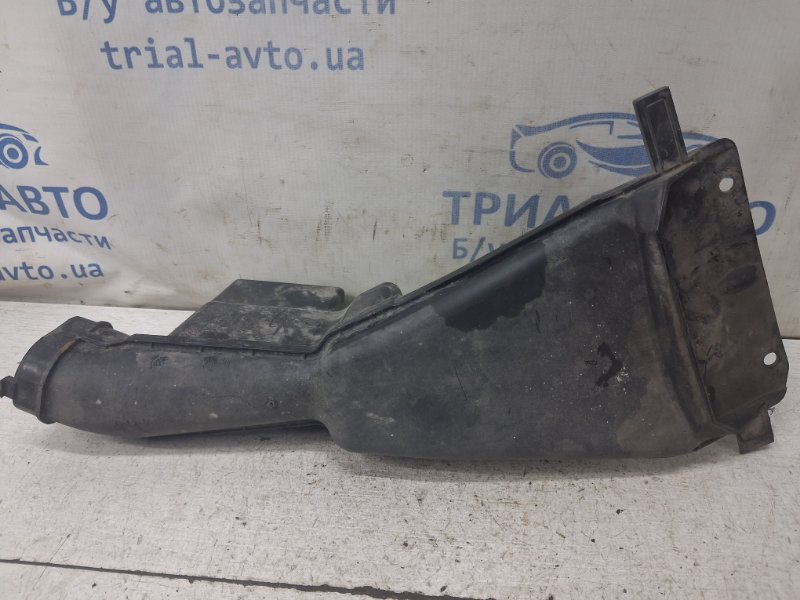 Воздухозаборник Mitsubishi Lancer 2003-2009 9 1.6 бензин 4G18 MN135194 Б/У