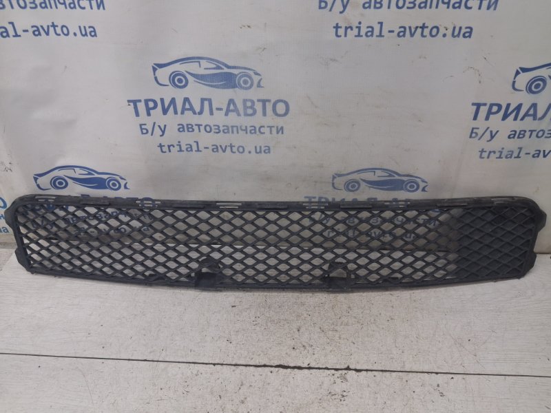 Решетка бампера центральная передняя Mitsubishi Lancer 2007-2017 10 1.5 бензин 4a91 6400A827 Б/У