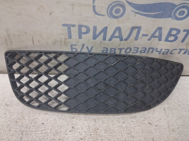 Решетка переднего бампера левая Mitsubishi Lancer 2007-2017 10 1.5 бензин 4a91 7450A223 Б/У
