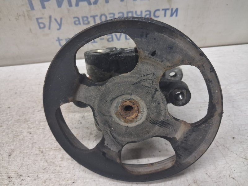Насос ГУ Lancer 2003-2009 9 1.6 бензин 4G18 Насос ГУ Lancer 2003-2009 9 1.6 бензин 4G18