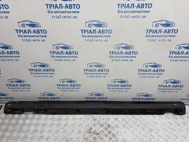 Накладка порога внешняя левая Land Rover Range Rover Evoque 2011-2018 L538 2.2 Diesel LR027283 Б/У