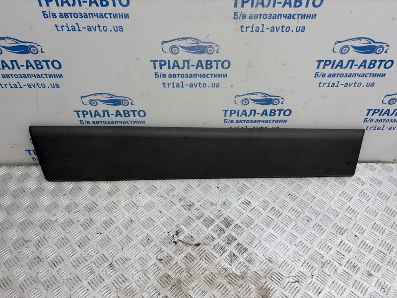 Запчасть накладка Renault Trafic 2001-2014 FL M9R 8200036089 Б/У Накладка Renault Trafic 2001-2014 FL M9R 8200036089 Б/У