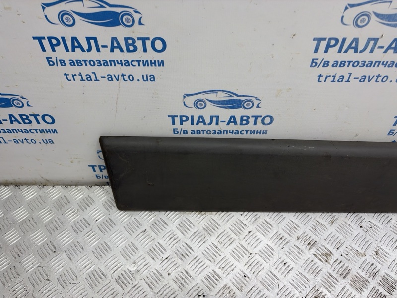 Накладка Renault Trafic FL M9R Накладка Renault Trafic FL M9R