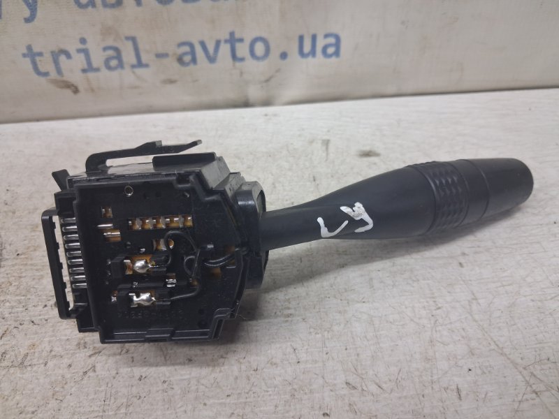 Переключатель подрулевой правый(дворники) Lancer 2003-2009 9 1.6 бензин 4G18