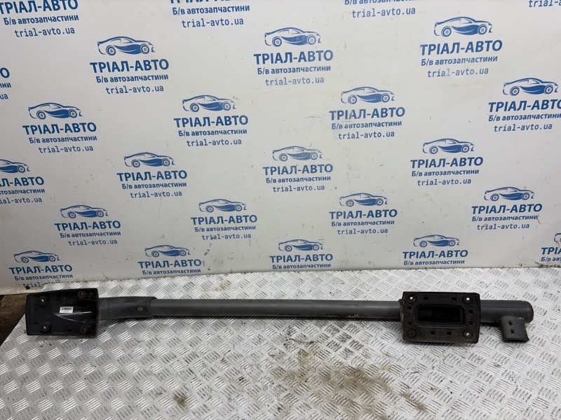 Рейлинг на крышу левый Navara 2004-2015 D40 2.5 Diesel YD25DDTI Рейлинг на крышу левый Navara 2004-2015 D40 2.5 Diesel YD25DDTI