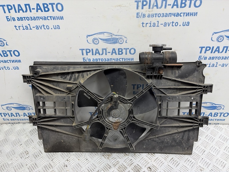Диффузор с вентилятором радиатора Lancer 2007-2017 10 1.5 бензин 4a91 Диффузор с вентилятором радиатора Lancer 2007-2017 10 1.5 бензин 4a91