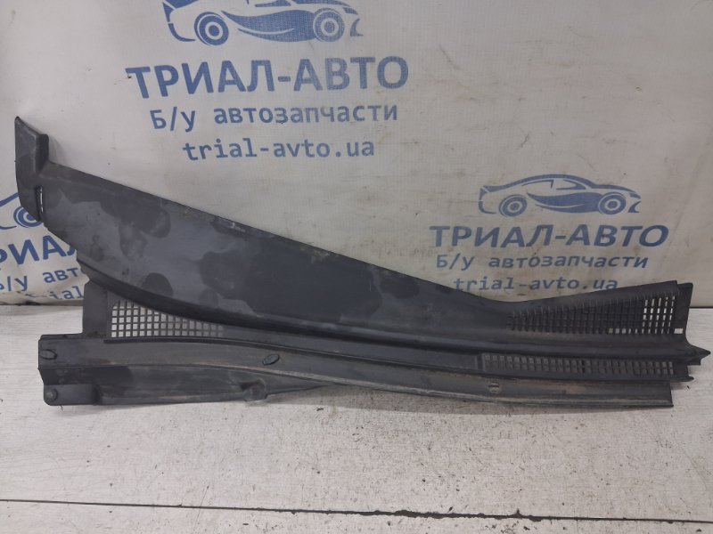 Запчасть жабо под лобовое стекло (пластик) правое Mitsubishi Lancer 2003-2009 9 1.6 бензин 4G18 MR533286 Б/У Жабо под лобовое стекло (пластик) правое Mitsubishi Lancer 2003-2009 9 1.6 бензин 4G18 MR533286 Б/У
