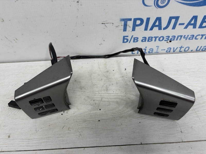 Кнопка руля Pathfinder 2004-2014 R51 2.5 Diesel YD25DDTI Кнопка руля Pathfinder 2004-2014 R51 2.5 Diesel YD25DDTI