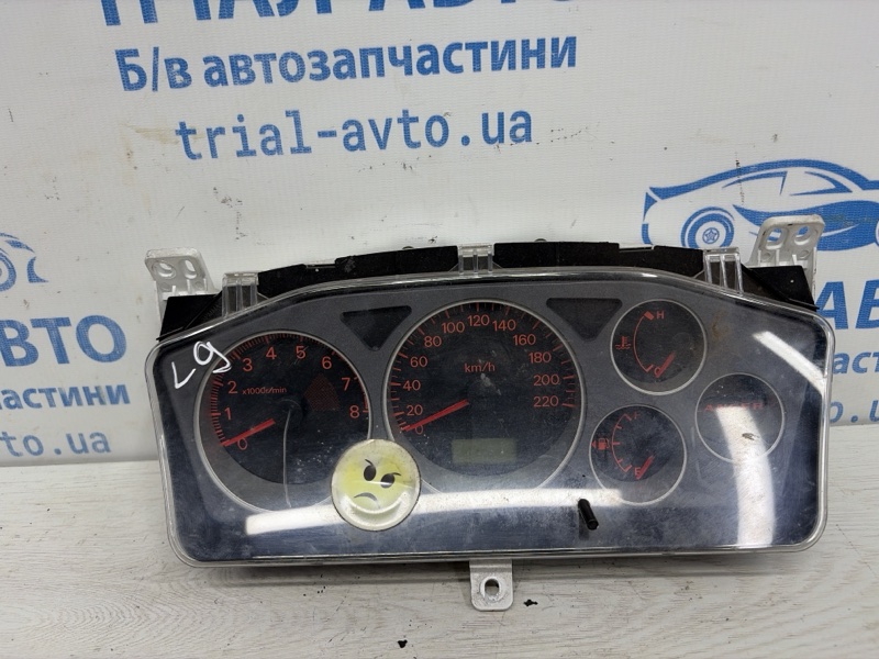 Запчасть приборная панель Mitsubishi Lancer 2003-2009 9 1.6 бензин 4G18 8100A179 Б/У Приборная панель Mitsubishi Lancer 2003-2009 9 1.6 бензин 4G18 8100A179 Б/У