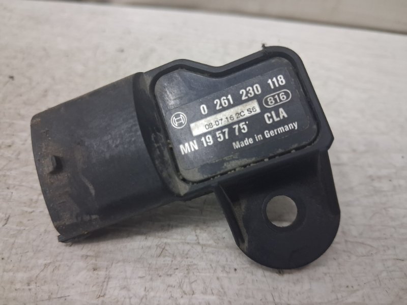 Запчасть датчик давления map sensor Mitsubishi Lancer 2007-2017 10 1.5 бензин 4a91 MN195775 Б/У Датчик давления Map Sensor Mitsubishi Lancer 2007-2017 10 1.5 бензин 4a91 MN195775 Б/У