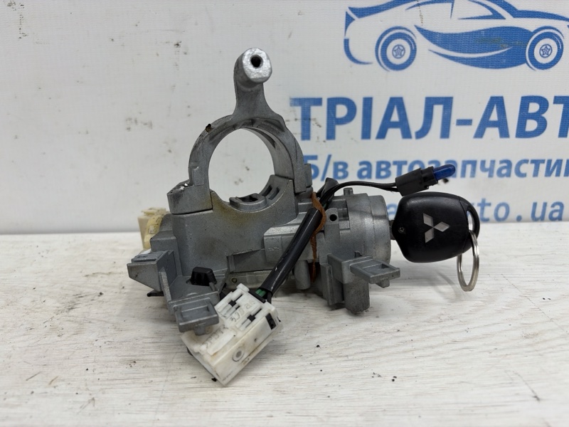 Замок зажигания Lancer 2007-2017 10 1.5 бензин 4a91 Замок зажигания Lancer 2007-2017 10 1.5 бензин 4a91