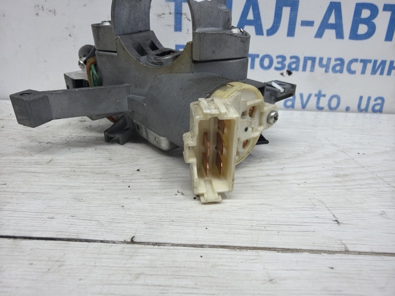 Замок зажигания Lancer 2007-2017 10 1.5 бензин 4a91 Замок зажигания Lancer 2007-2017 10 1.5 бензин 4a91