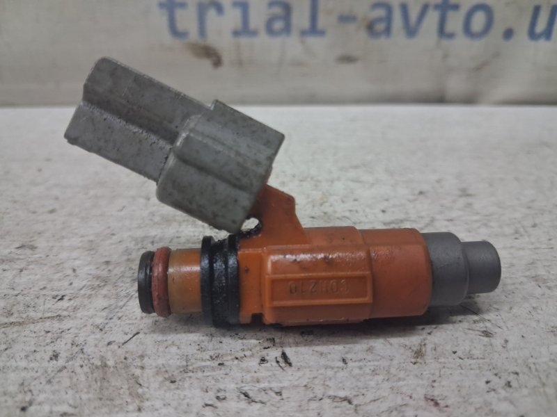Запчасть форсунка топливная Mitsubishi Lancer 2003-2009 9 1.6 бензин 4G18 MD319791 Б/У Форсунка топливная Mitsubishi Lancer 2003-2009 9 1.6 бензин 4G18 MD319791 Б/У