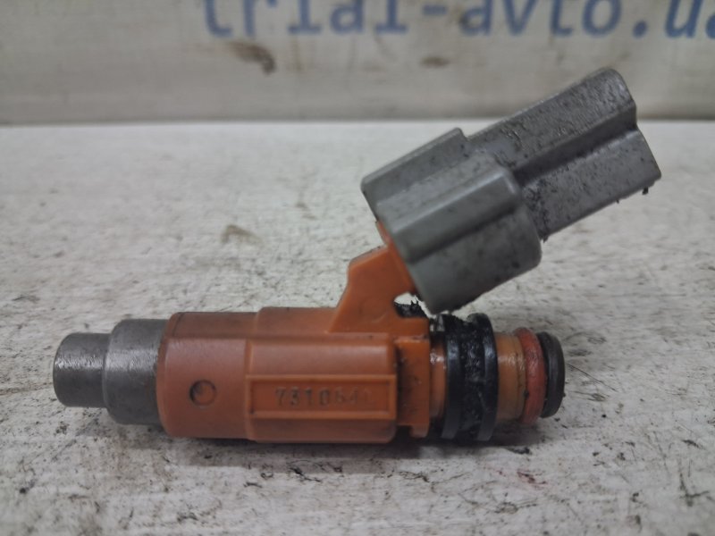 Запчасть форсунка топливная Mitsubishi Lancer 2003-2009 9 1.6 бензин 4G18 MD319791 Б/У Форсунка топливная Mitsubishi Lancer 2003-2009 9 1.6 бензин 4G18 MD319791 Б/У