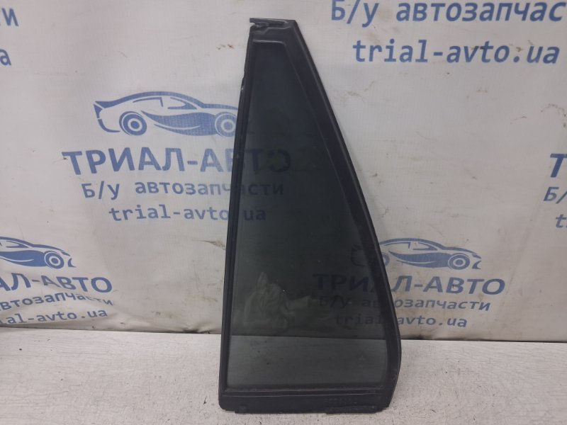 Стекло двери задней правой (форточка) Lancer 2003-2009 9 1.6 бензин 4G18 Стекло двери задней правой (форточка) Lancer 2003-2009 9 1.6 бензин 4G18