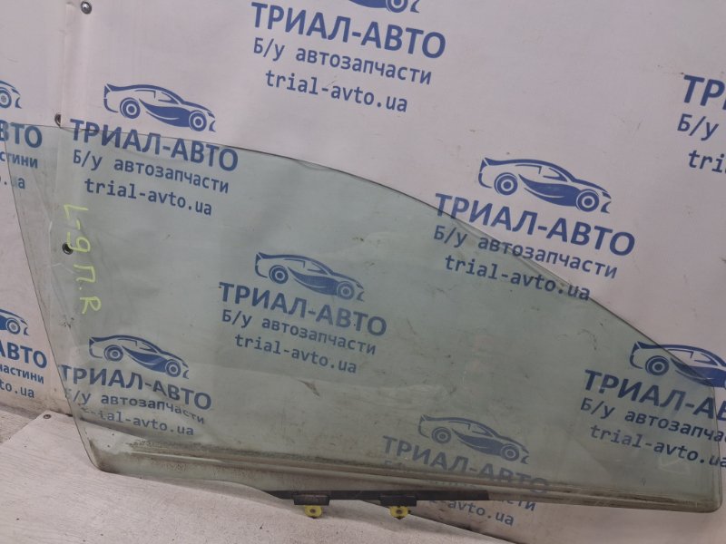 Запчасть стекло двери переднее правое Mitsubishi Lancer 2003-2009 9 1.6 бензин 4G18 MR525732 Б/У Стекло двери переднее правое Mitsubishi Lancer 2003-2009 9 1.6 бензин 4G18 MR525732 Б/У