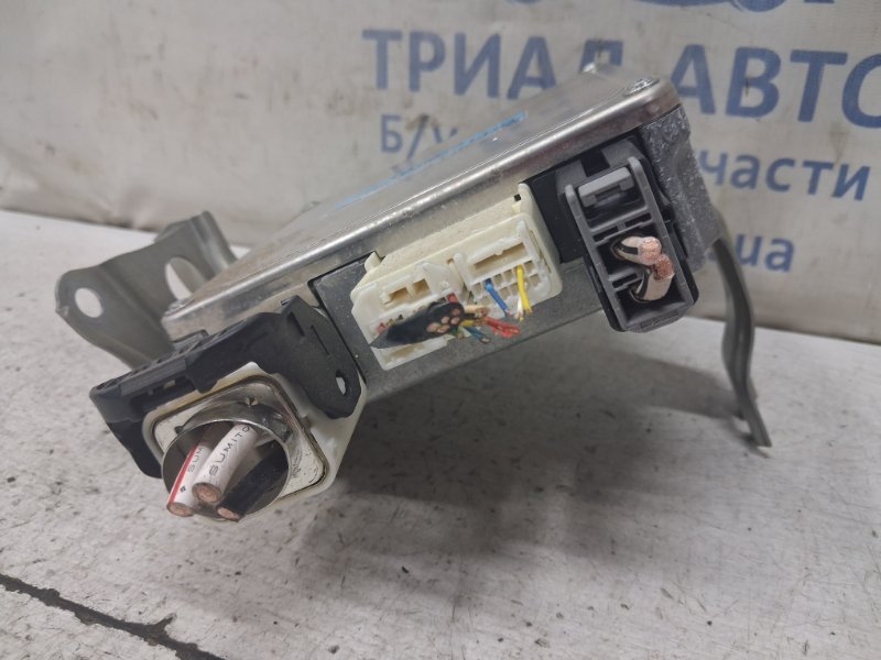 Блок управления рулевой рейкой Toyota RAV 4 A30 2.2 diesel 2ADFHV