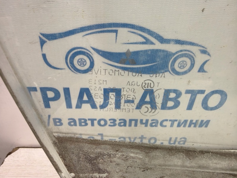 Стекло двери переднее правое Lancer 2007-2017 10 1.5 бензин 4a91 Стекло двери переднее правое Lancer 2007-2017 10 1.5 бензин 4a91