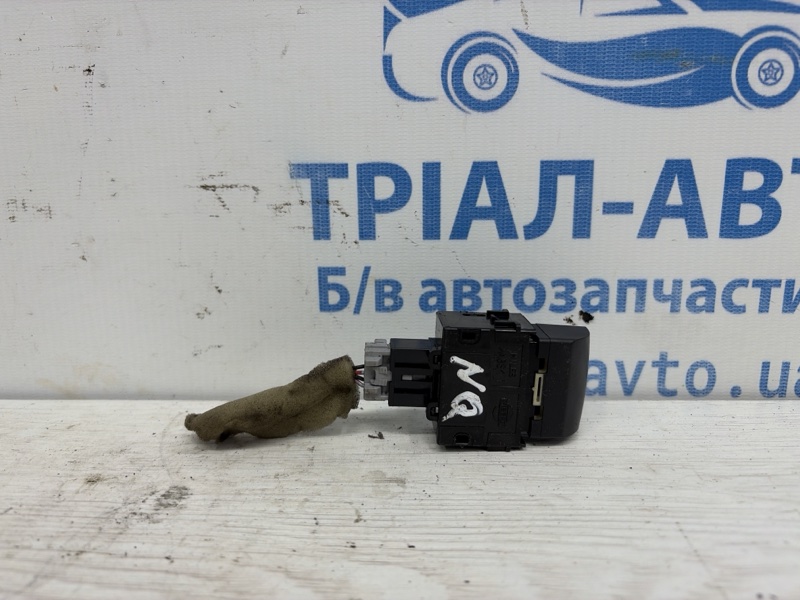 Кнопки управления Nissan Qashqai J10 1.6 diesel R9M