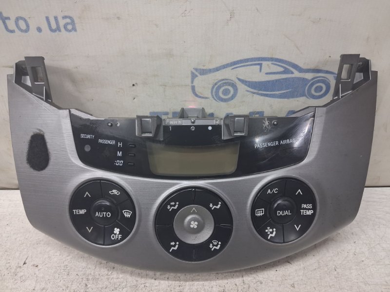 Запчасть блок управления климат-контролем Toyota RAV 4 2005-2016 A30 2.2 diesel 2ADFHV 5590042240 Б/У Блок управления климат-контролем Toyota RAV 4 2005-2016 A30 2.2 diesel 2ADFHV 5590042240 Б/У