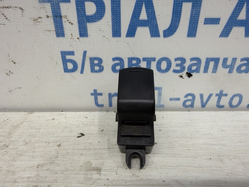 Запчасть кнопка стеклоподъемника Nissan Qashqai 2006-2013 J10 1.6 diesel R9M 25411BR00A Б/У Кнопка стеклоподъемника Nissan Qashqai 2006-2013 J10 1.6 diesel R9M 25411BR00A Б/У
