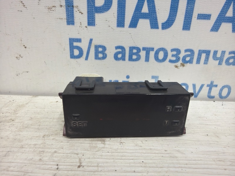 Запчасть часы Mitsubishi Lancer 2003-2009 9 1.6 бензин 4G18 MR962799 Б/У Часы Mitsubishi Lancer 2003-2009 9 1.6 бензин 4G18 MR962799 Б/У