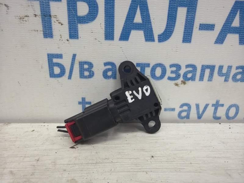 Запчасть датчик удара Land Rover Range Rover Evoque 2011-2018 L538 2.2 Diesel CK52-14C676-AA Б/У Датчик удара Land Rover Range Rover Evoque 2011-2018 L538 2.2 Diesel CK52-14C676-AA Б/У