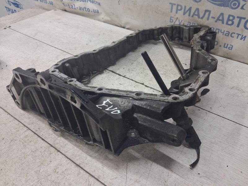 Поддон мотора Range Rover Evoque 2011-2018 L538 2.2 Diesel Поддон мотора Range Rover Evoque 2011-2018 L538 2.2 Diesel