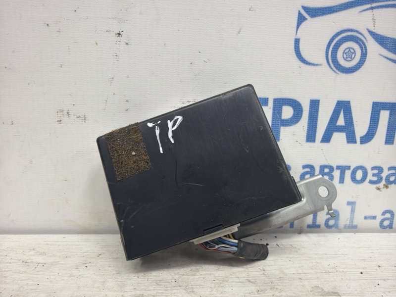 Запчасть блок управления Toyota Prado 2002-2009 J120 3.0 Diesel 1KDFTV 8748060040 Б/У Блок управления Toyota Prado 2002-2009 J120 3.0 Diesel 1KDFTV 8748060040 Б/У