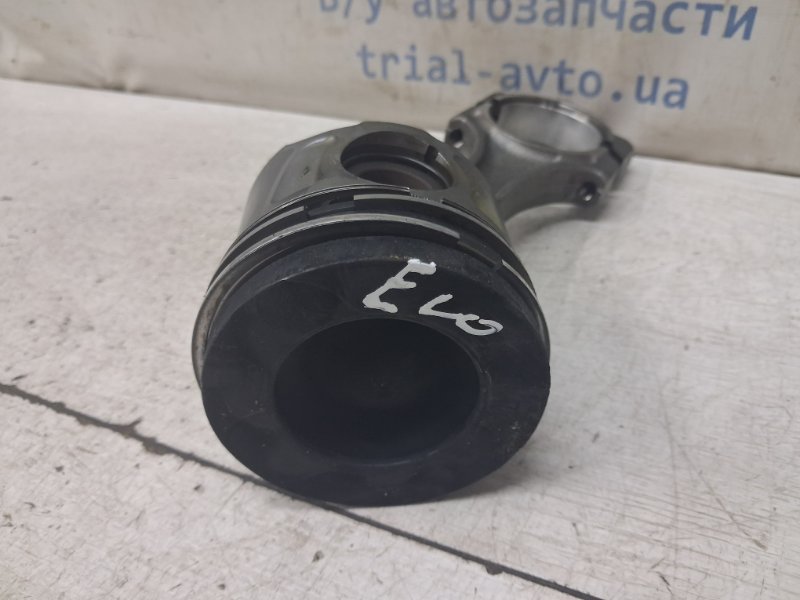 Поршень с шатуном Range Rover Evoque 2011-2018 L538 2.2 Diesel