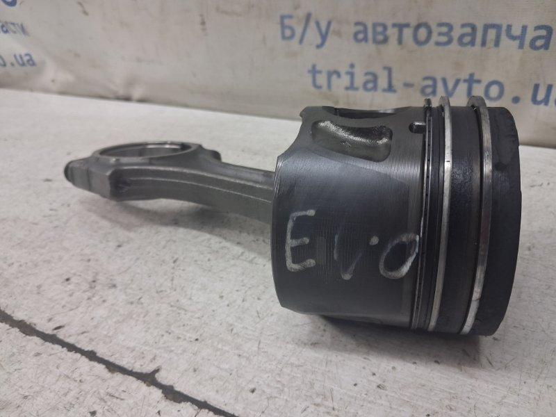 Поршень с шатуном Range Rover Evoque 2011-2018 L538 2.2 Diesel Поршень с шатуном Range Rover Evoque 2011-2018 L538 2.2 Diesel