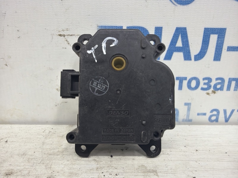 Запчасть сервопривод Toyota Prado 2002-2009 J120 3.0 Diesel 1KDFTV 8710635150 Б/У Сервопривод Toyota Prado 2002-2009 J120 3.0 Diesel 1KDFTV 8710635150 Б/У