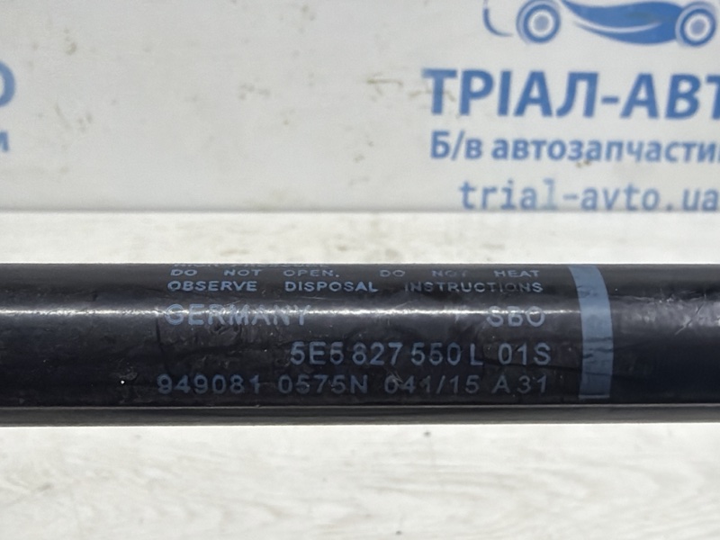 Амортизатор крышки багажника Octavia 2013-2020 A7 1.6 Дизель CLHA Амортизатор крышки багажника Octavia 2013-2020 A7 1.6 Дизель CLHA