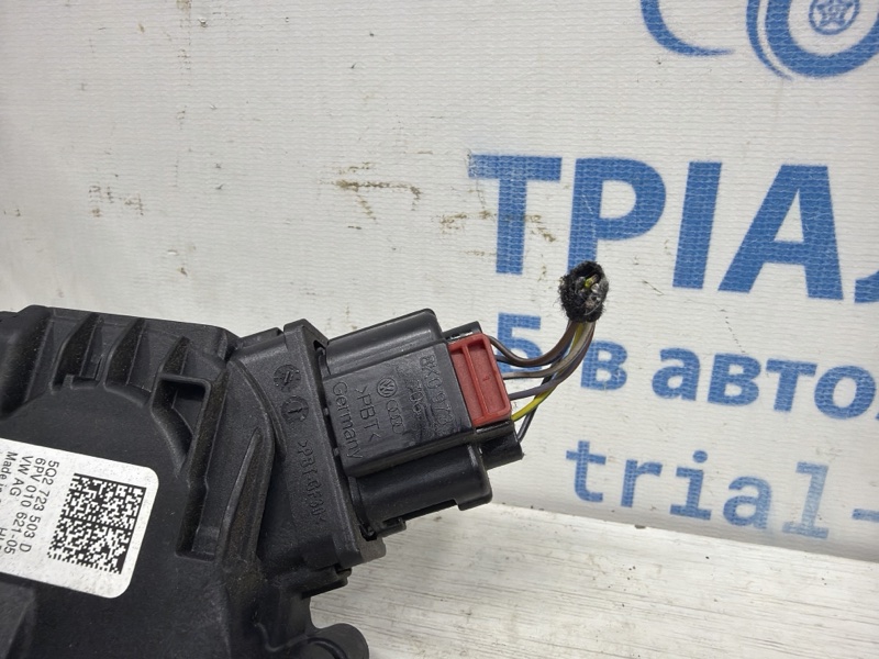 Педаль газа Octavia 2013-2020 A7 1.6 Дизель CLHA Педаль газа Octavia 2013-2020 A7 1.6 Дизель CLHA