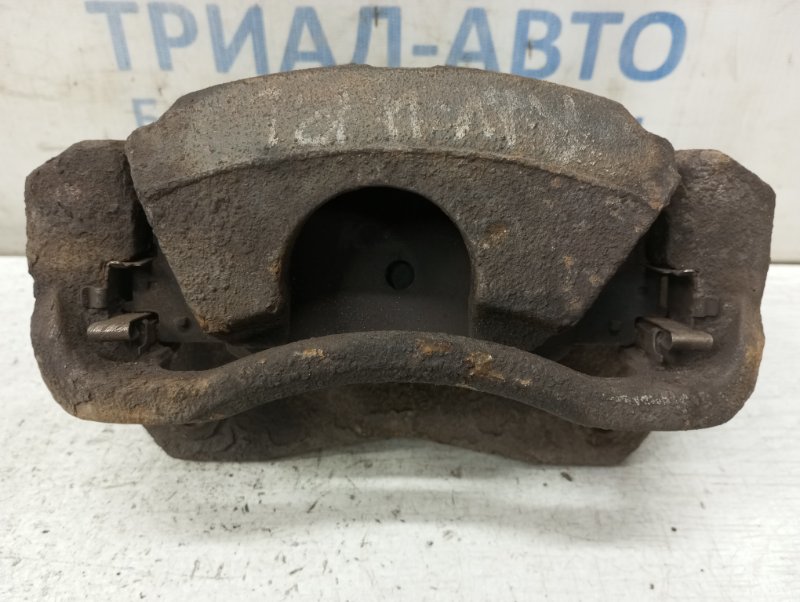 Суппорт передний левый RAV 4 2005-2016 A30 2.2 diesel 2ADFHV Суппорт передний левый RAV 4 2005-2016 A30 2.2 diesel 2ADFHV