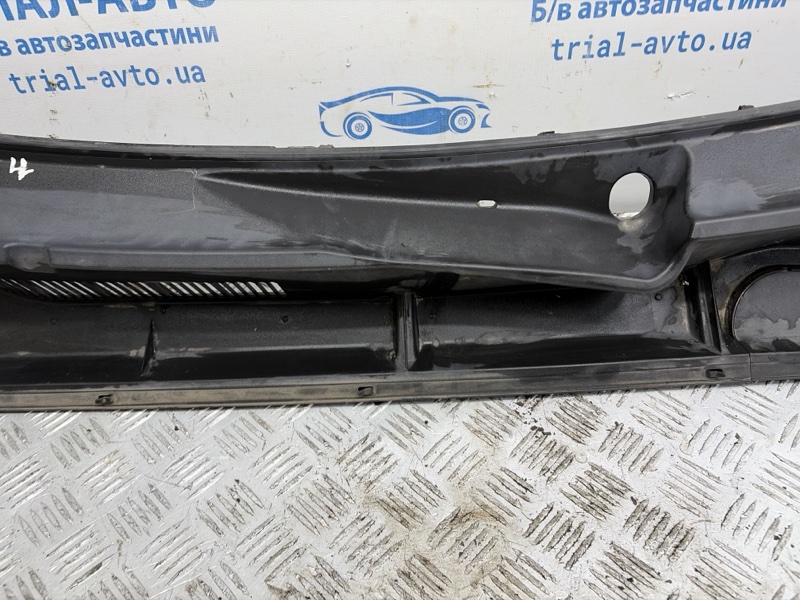 Дефлектор дворников RAV 4 2005-2016 A30 2.2 diesel 2ADFHV Дефлектор дворников RAV 4 2005-2016 A30 2.2 diesel 2ADFHV