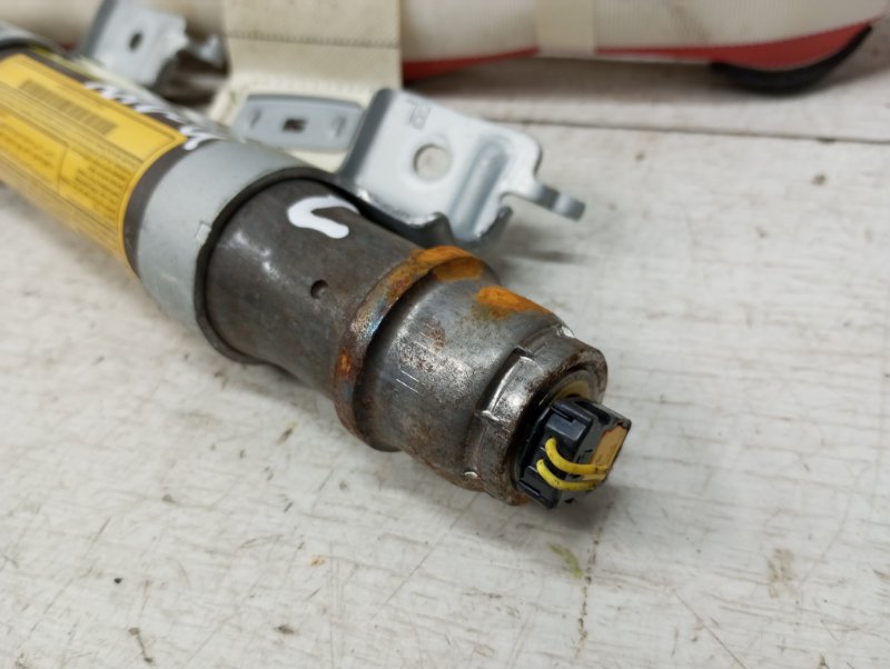 Airbag потолка(шторка) левый RAV 4 2005-2016 A30 2.2 diesel 2ADFHV Airbag потолка(шторка) левый RAV 4 2005-2016 A30 2.2 diesel 2ADFHV