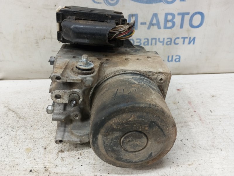 Блок abs RAV 4 2005-2016 A30 2.2 diesel 2ADFHV Блок abs RAV 4 2005-2016 A30 2.2 diesel 2ADFHV