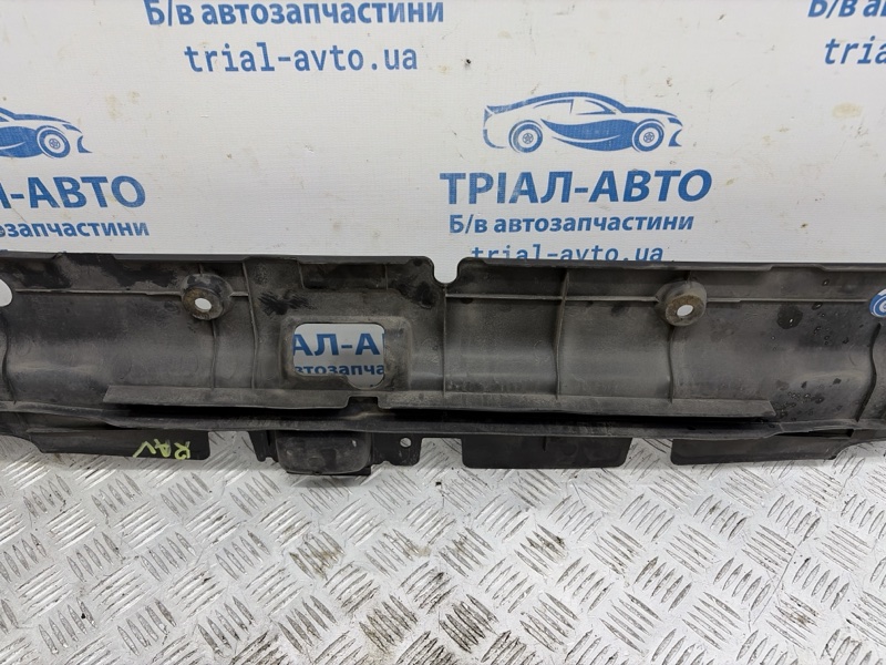 Накладка передней панели RAV 4 2005-2016 A30 2.2 diesel 2ADFHV Накладка передней панели RAV 4 2005-2016 A30 2.2 diesel 2ADFHV