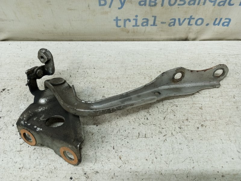 Петля капота левая RAV 4 2005-2016 A30 2.2 diesel 2ADFHV