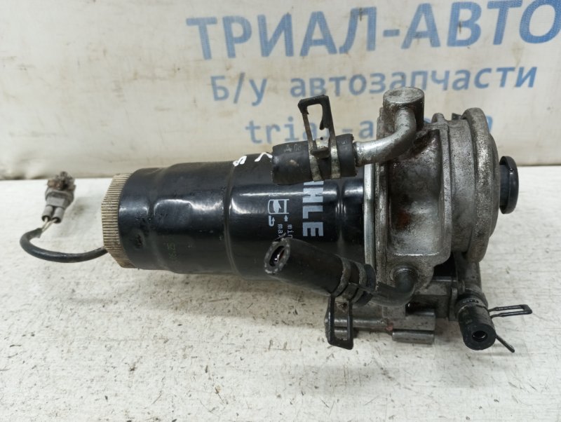 Запчасть топливный фильтр Toyota RAV 4 2005-2016 A30 2.2 diesel 2ADFHV 2330026110 Б/У Топливный фильтр Toyota RAV 4 2005-2016 A30 2.2 diesel 2ADFHV 2330026110 Б/У