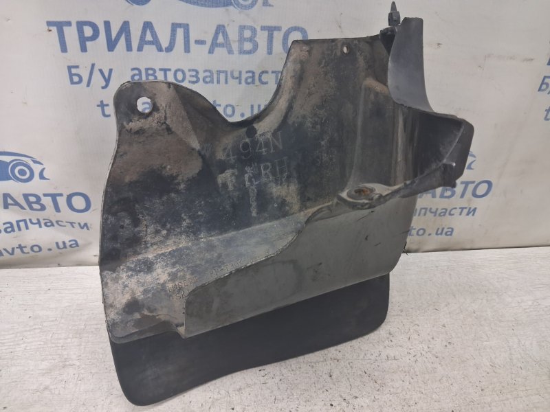 Брызговик передний правый Toyota Prado 120 4.0 Брызговик передний правый Toyota Prado 120 4.0