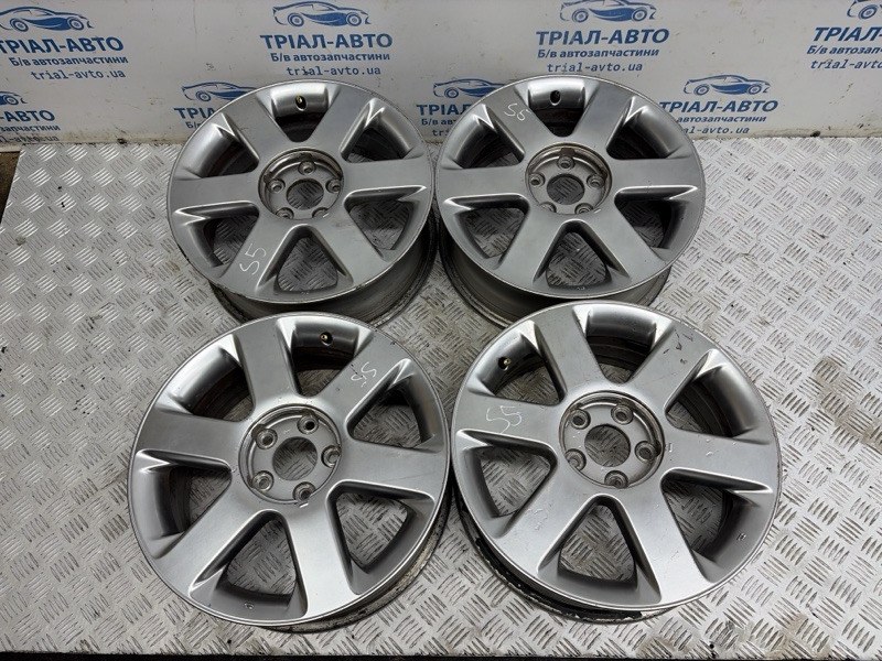 Запчасть диски титан комплект r17 Nissan Qashqai 2006-2013 J10 1.6 diesel R9M D0300BR07A Б/У Диски титан комплект R17 Nissan Qashqai 2006-2013 J10 1.6 diesel R9M D0300BR07A Б/У