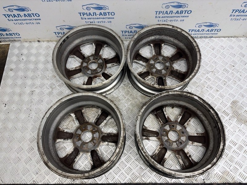 Диски титан комплект R17 Qashqai 2006-2013 J10 1.6 diesel R9M Диски титан комплект R17 Qashqai 2006-2013 J10 1.6 diesel R9M
