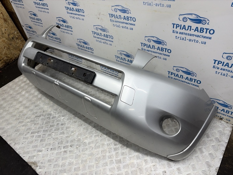 Бампер передний Toyota RAV 4 A30 2.2 diesel 2ADFHV Бампер передний Toyota RAV 4 A30 2.2 diesel 2ADFHV