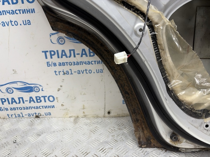 Дверь задняя левая RAV 4 2005-2016 A30 2.2 diesel 2ADFHV Дверь задняя левая RAV 4 2005-2016 A30 2.2 diesel 2ADFHV